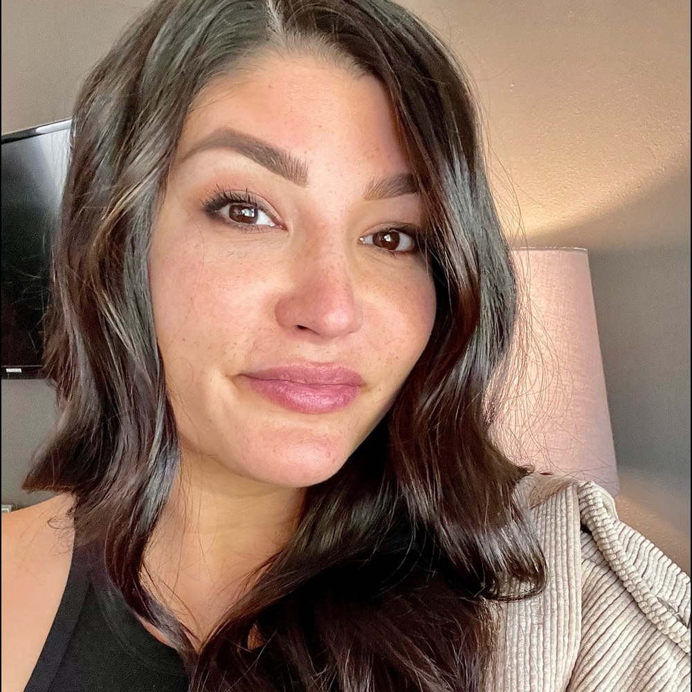 Meet your Posher, Gabrielle